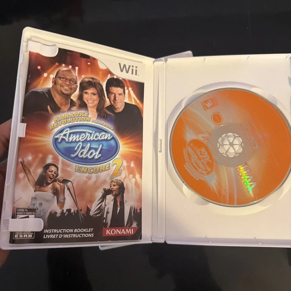 Karaoke Revolution American Idol Encore & Encore 2 Nintendo Wii Game Lot Tested